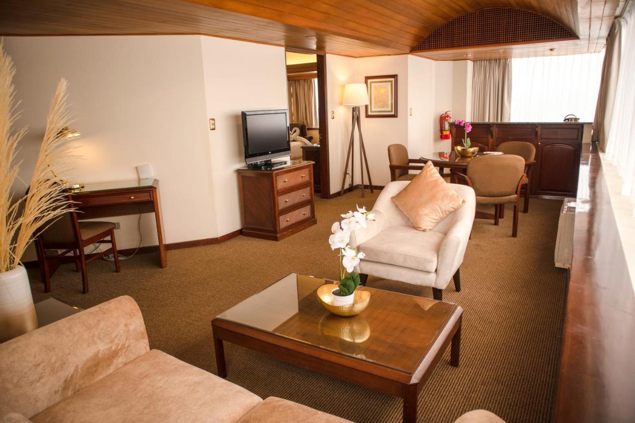 J&a Pardo Hotel