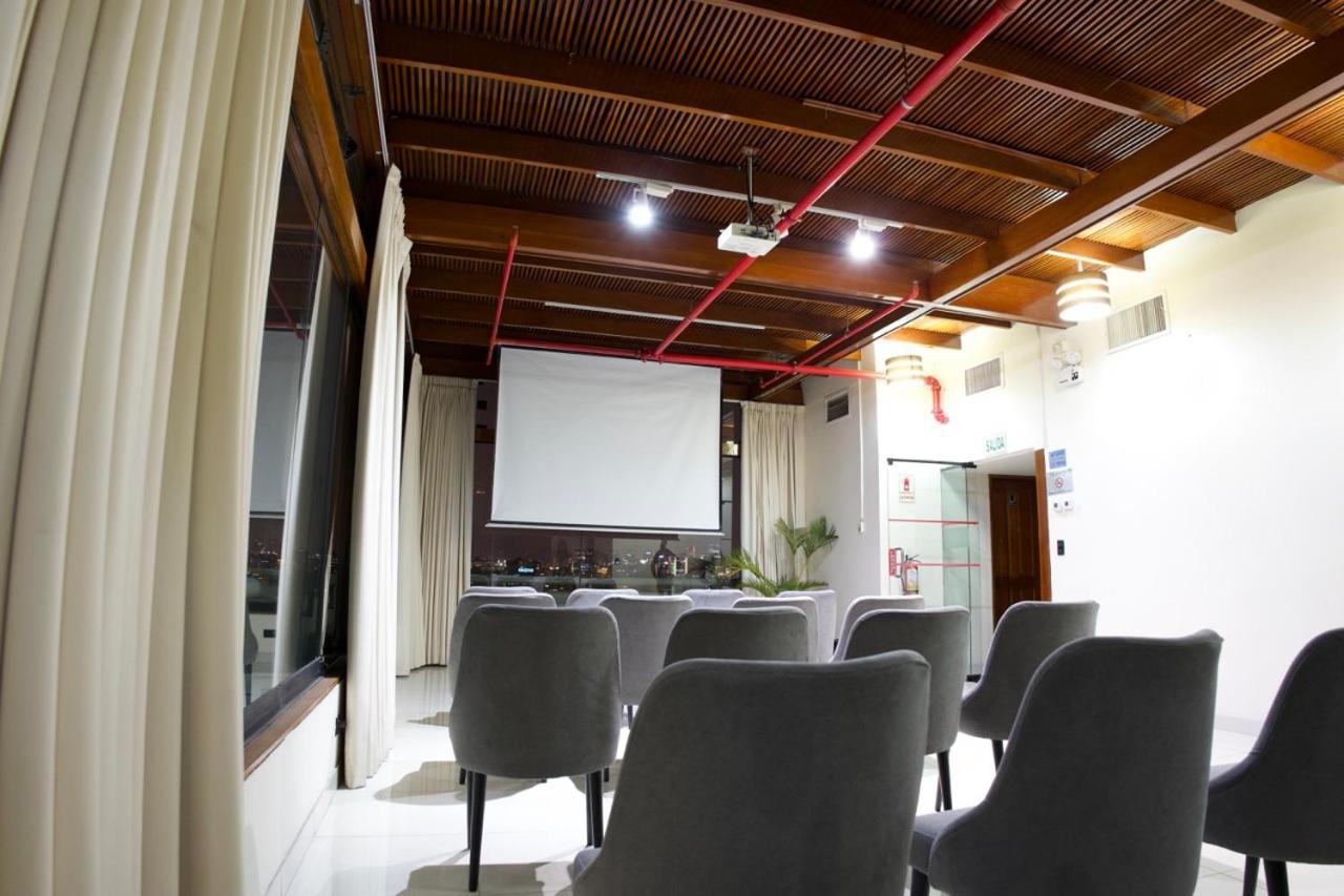 Hotel J&a Pardo Lima
